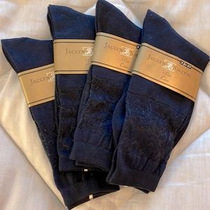 NWT - 4 pairs of trouser socks